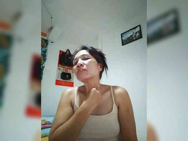 CherrieRose30 webcam