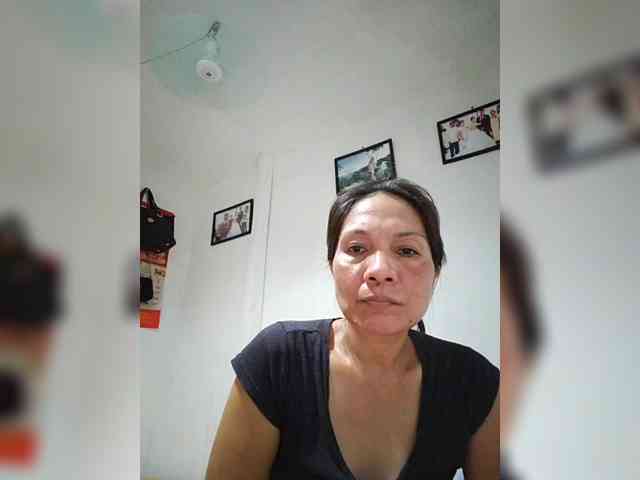 CherrieRose30 webcam