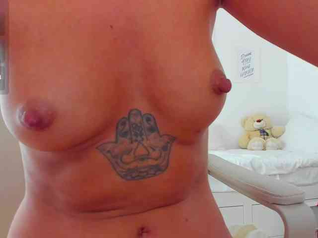 Bubbledoll webcam