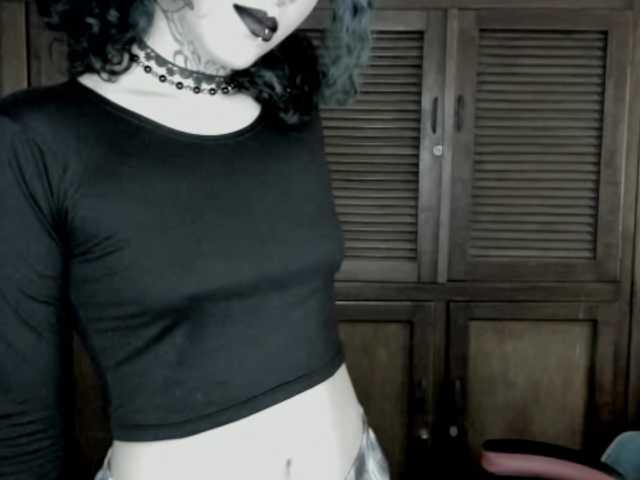 blackdemonxxx's BongaCams show and profile