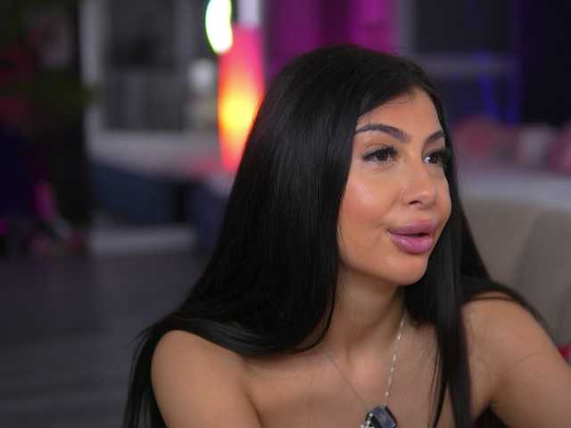 MisssMegann's BongaCams show and profile