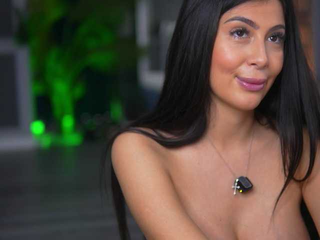 MisssMegann's BongaCams show and profile