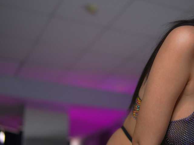 MisssMegann's BongaCams show and profile