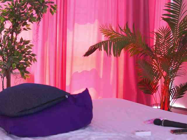 MisssMegann webcam