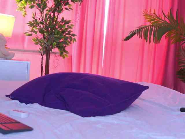 MisssMegann webcam
