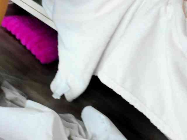 ZaraDee webcam