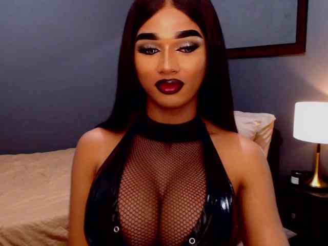 DominantLatina DominantLatina