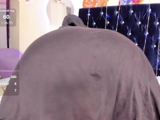 Dana-Alabi Porn Show