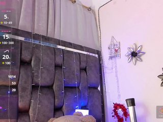 Dana-Alabi Porn Show