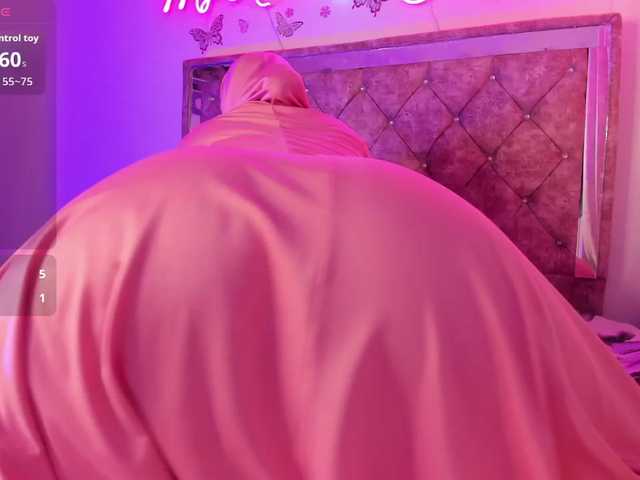 Dana-Alabi's BongaCams show and profile