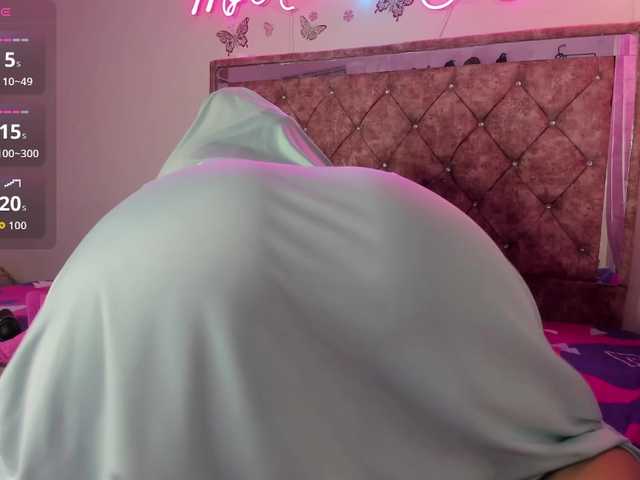 Dana-Alabi's BongaCams show and profile