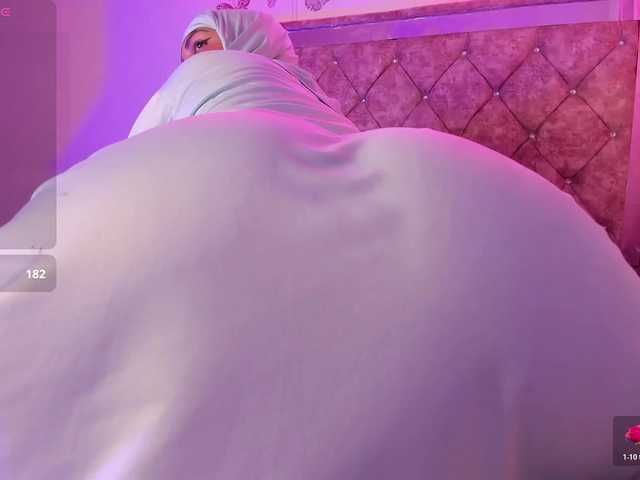 Dana-Alabi's BongaCams show and profile