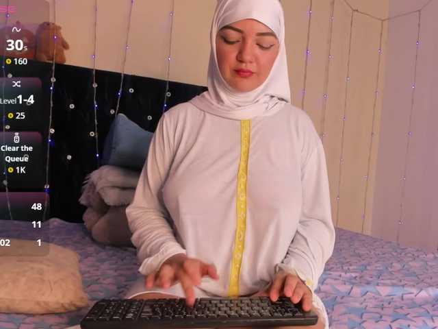 Dana-Alabi's BongaCams show and profile