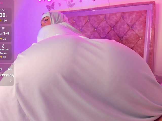 Dana-Alabi's BongaCams show and profile