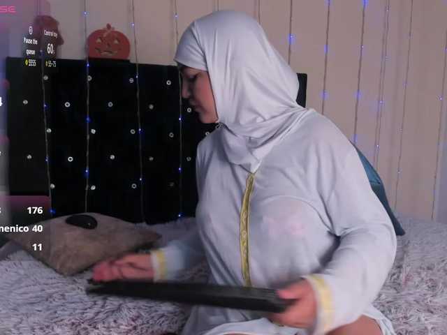 Dana-Alabi's BongaCams show and profile