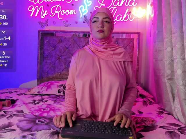 Dana-Alabi's BongaCams show and profile