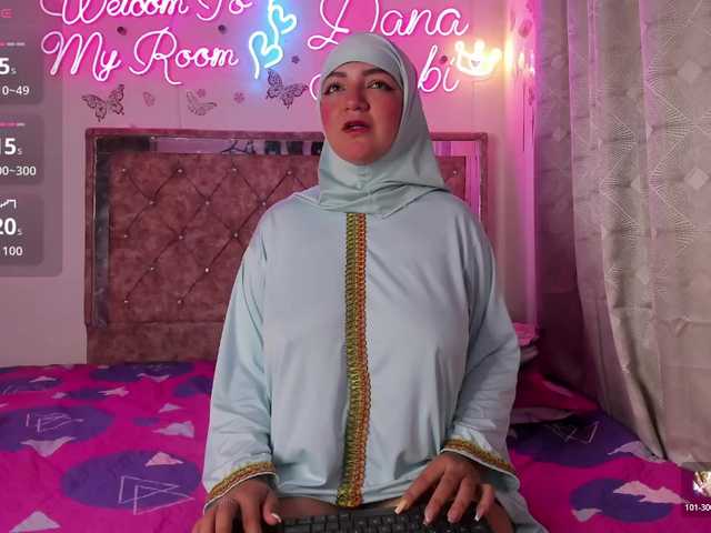 Dana-Alabi's BongaCams show and profile