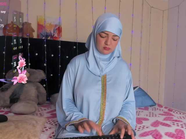 Dana-Alabi's BongaCams show and profile