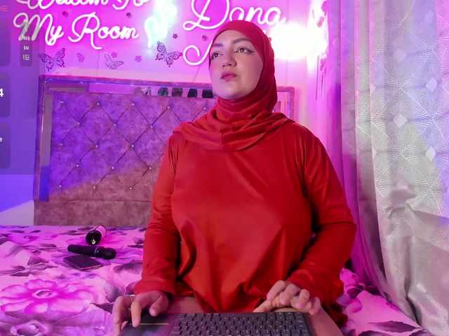 Dana-Alabi's BongaCams show and profile