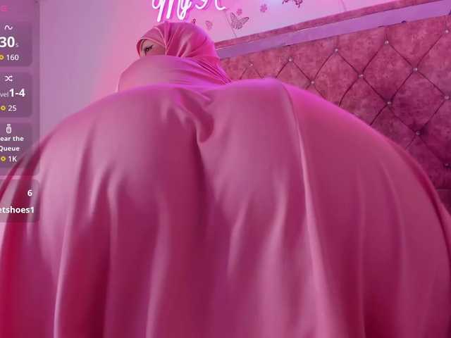 Dana-Alabi's BongaCams show and profile