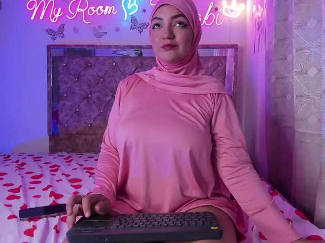 Dana-Alabi's BongaCams show and profile