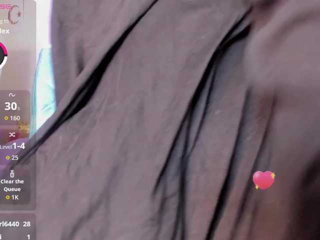 Dana-Alabi's BongaCams show and profile