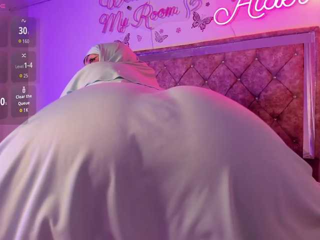 Dana-Alabi's BongaCams show and profile