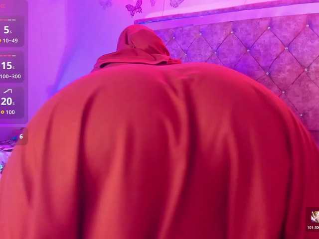 Dana-Alabi's BongaCams show and profile