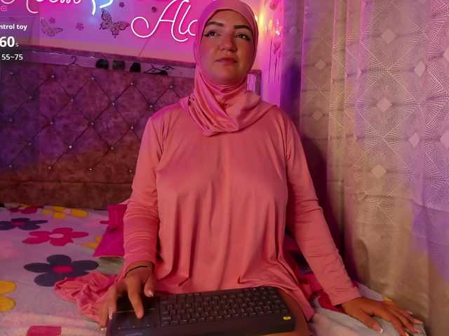 Dana-Alabi's BongaCams show and profile