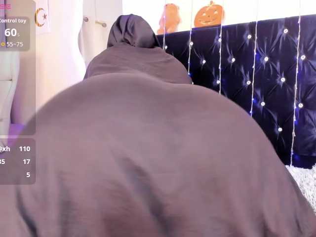 Dana-Alabi's BongaCams show and profile