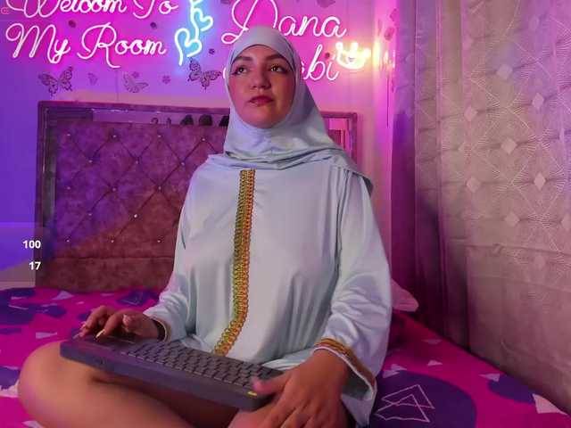 Dana-Alabi's BongaCams show and profile