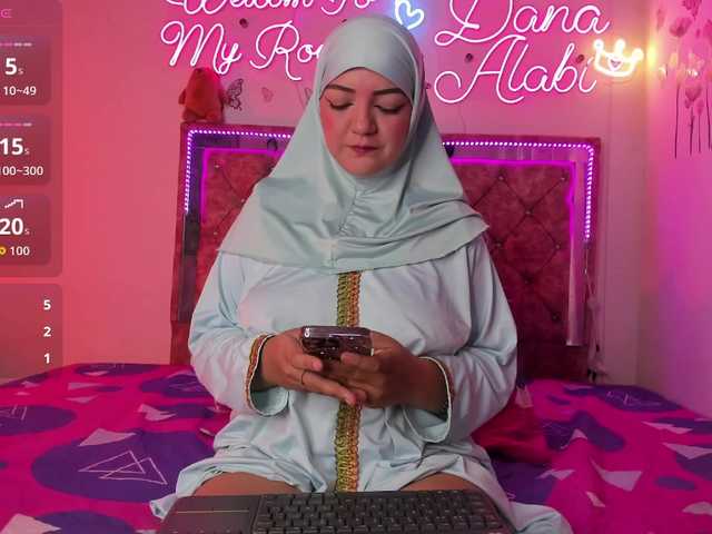 Dana-Alabi's BongaCams show and profile