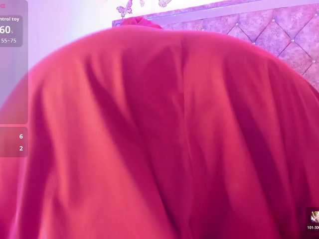 Dana-Alabi live cam profile