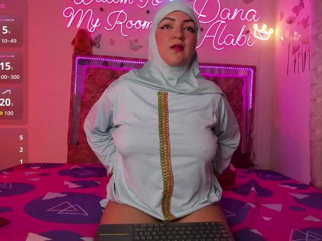 Dana-Alabi's BongaCams show and profile