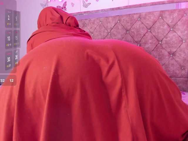 Dana-Alabi's BongaCams show and profile