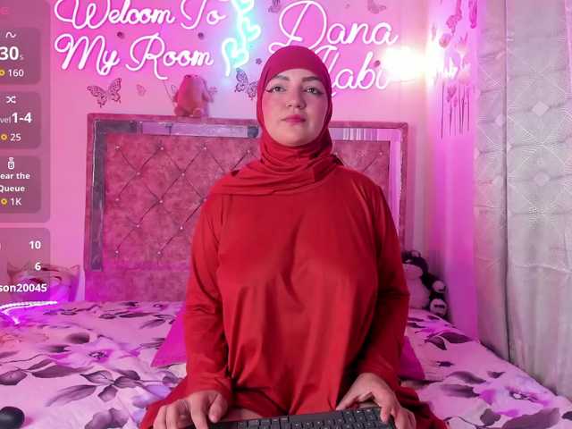 Dana-Alabi's BongaCams show and profile