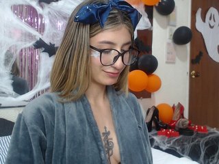 1kaii Porn Show