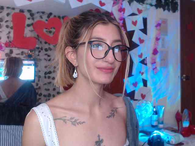 1kaii Live Webcam on BongaCams