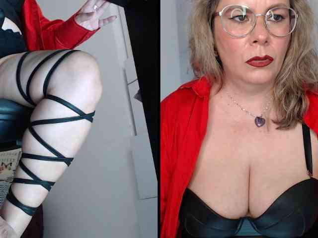 Diva-Hot82 webcam