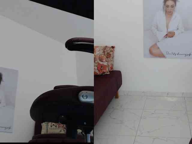 Diva-Hot82 webcam