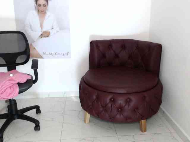 Diva-Hot82 webcam