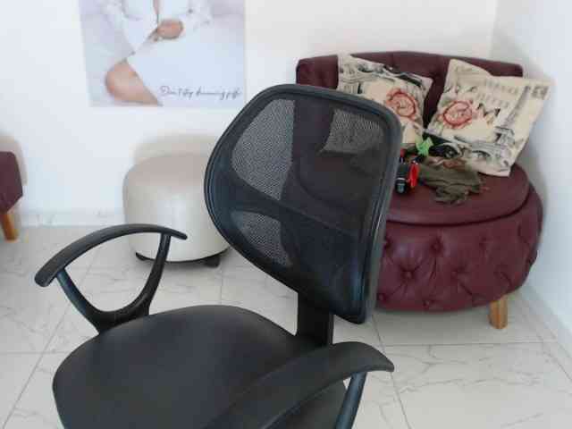 Diva-Hot82 webcam