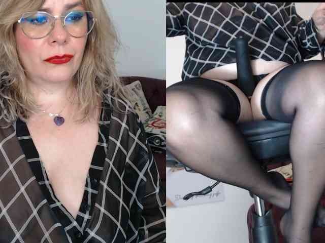 Diva-Hot82 webcam