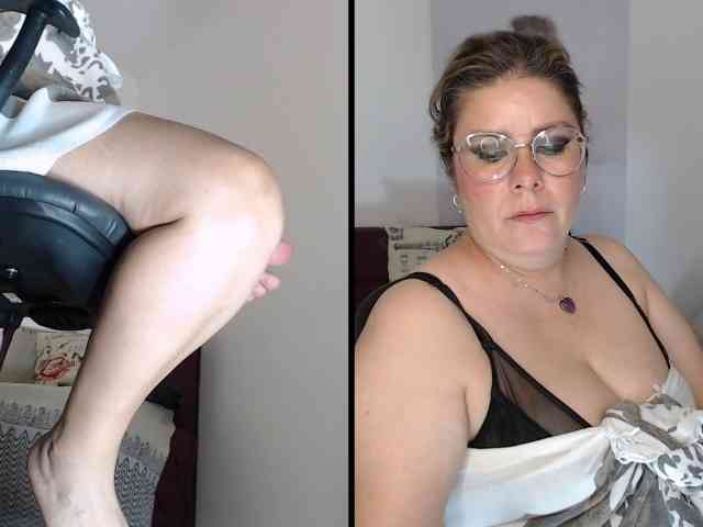 Diva-Hot82 webcam