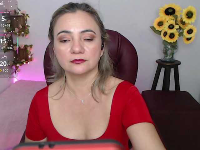 ana-milf's BongaCams show and profile