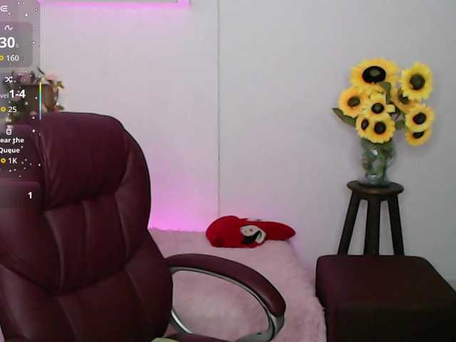 ana-milf's BongaCams show and profile