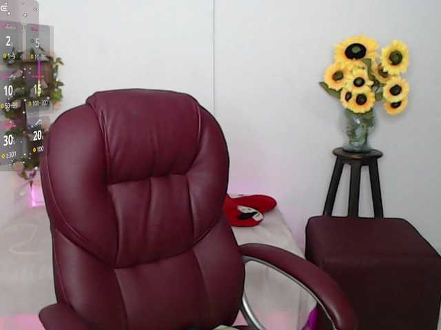 ana-milf's BongaCams show and profile