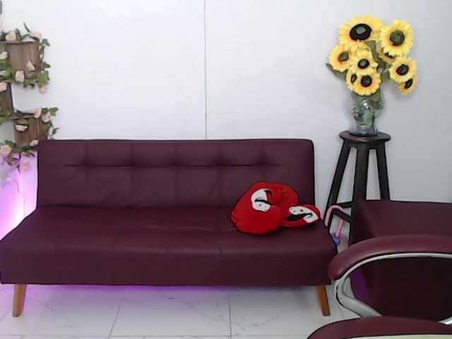 ana-milf's BongaCams show and profile