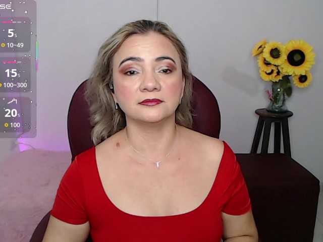 ana-milf's BongaCams show and profile