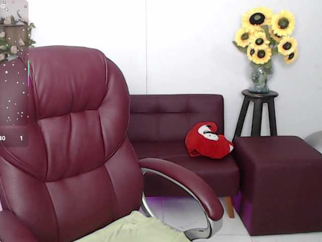 ana-milf's BongaCams show and profile